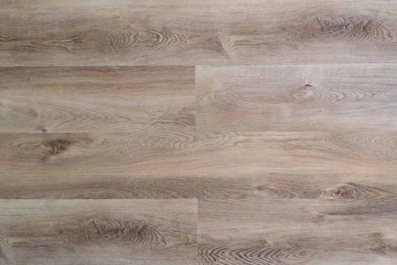 DUB - Svetlý DUB - Svetlý