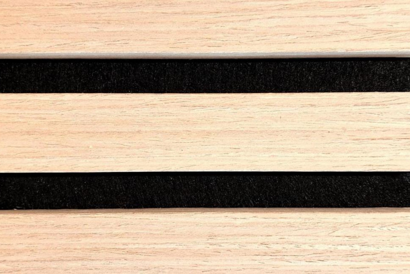 Dub svetlý Dub svetlý