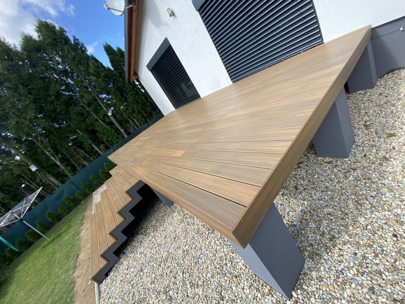 Terasy PRÉMIUM  Terasy PRÉMIUM