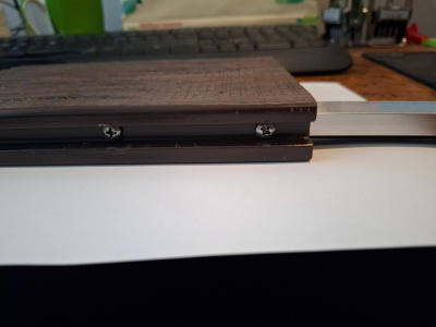 Spájanie dutej dosky