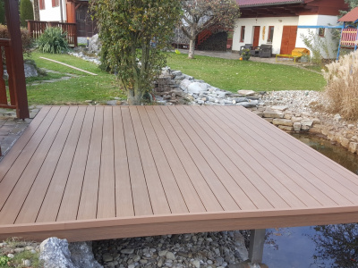 terasa drevoplast GARAPA